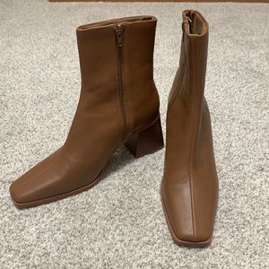 Square-Toe boots